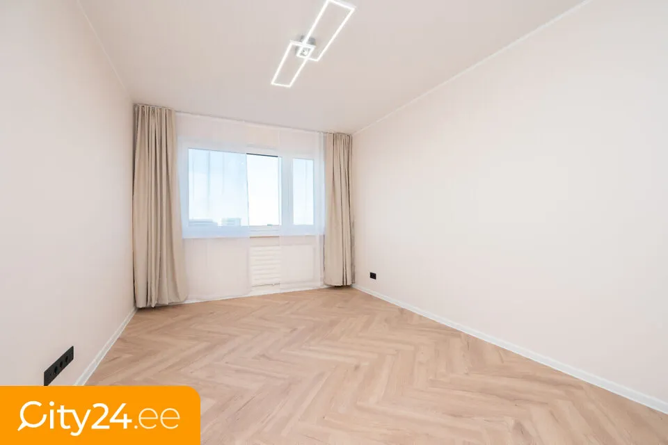 Pièces - Renovated Five-Room Flat in Lasnamäe