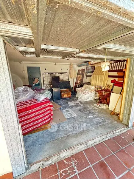 Garage - Bifamiliar with Garden in Longastrino