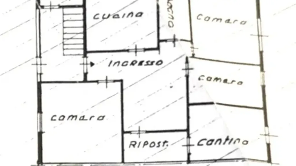 Plaan - Ground Floor Apartment with Double Garage in Modena