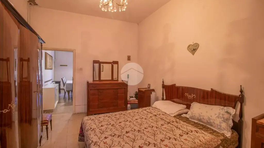 Magamistoad - Quadruplex with Balcony in Montebuono Historic Centre