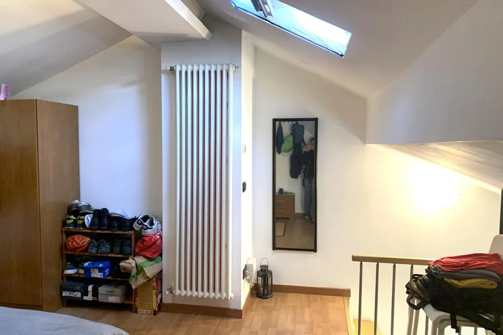 Bedrooms - Duplex Apartment with Balcony in Monza