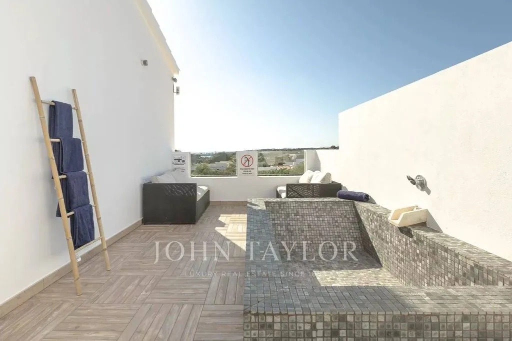 Terrasse - Luxury Villa with Private Pool in Binibèquer Vell