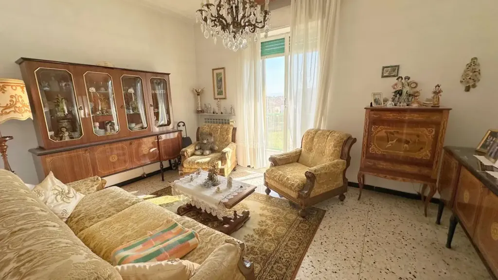 Séjour - Spacious Apartment with Balcony in Pozzolo Formigaro