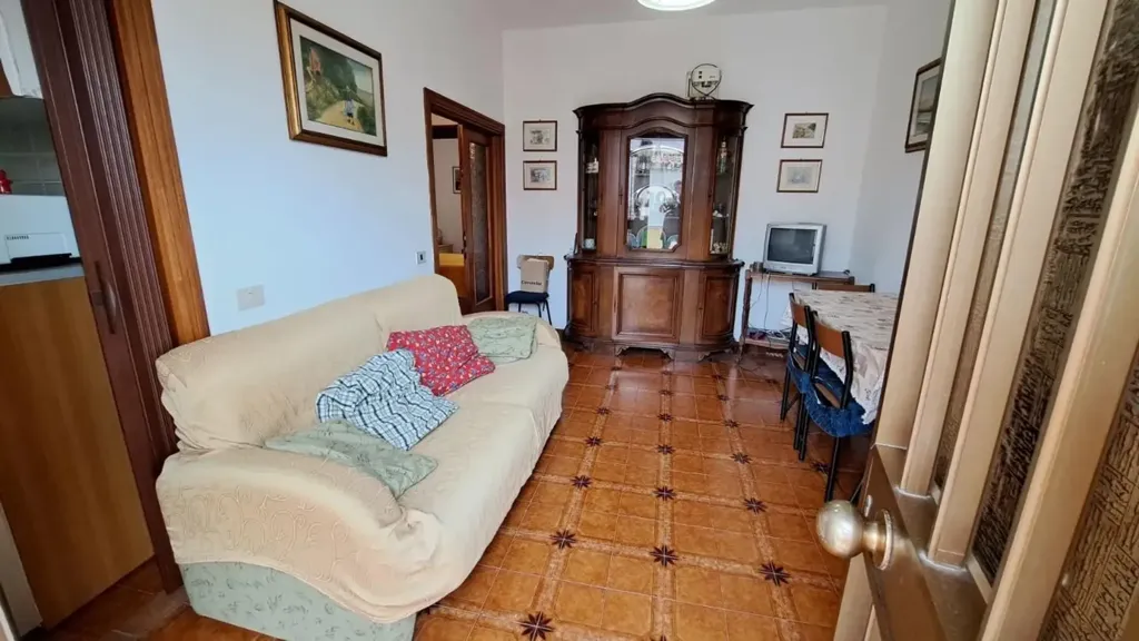 Séjour - Terraced Apartment with Garage in Rosignano Solvay