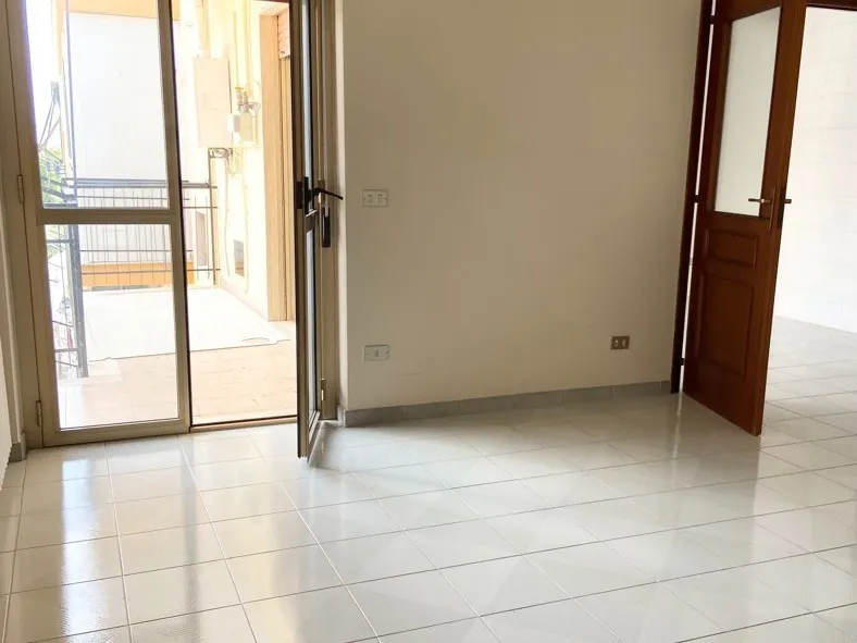 Pièces - Spacious Apartment with Balconies in Capurso