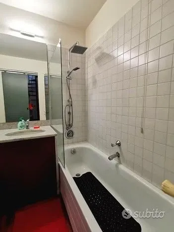 Vannitoad - Private Room in Historic Hamlet near Superga