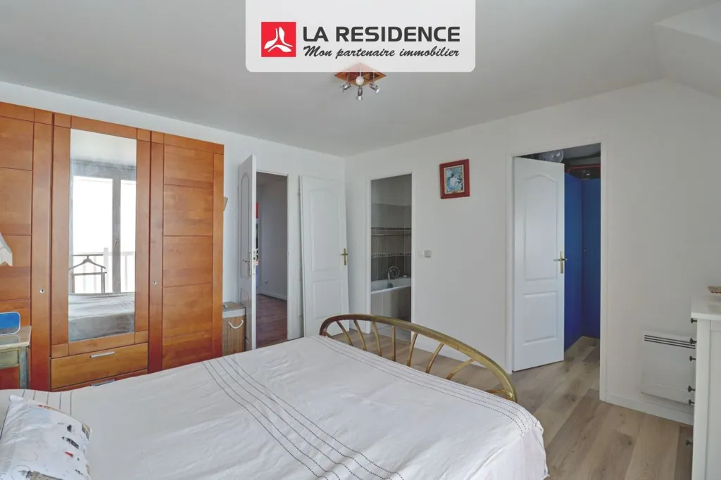 Chambres - Maison avec Terrasse et Jacuzzi à Verneuil-sur-Seine