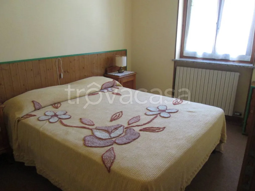 Magamistoad - Detached House with Garden in Demonte