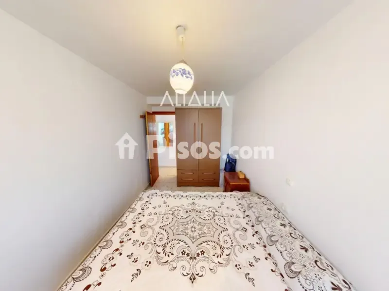 Chambres - Maison 3 pièces à ES