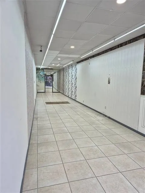 hallway_entrance