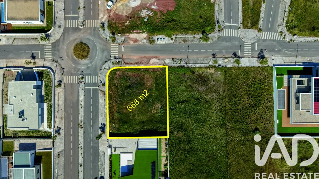 Vista aerea - Urban Plot with Panoramic Views in Caldas da Rainha