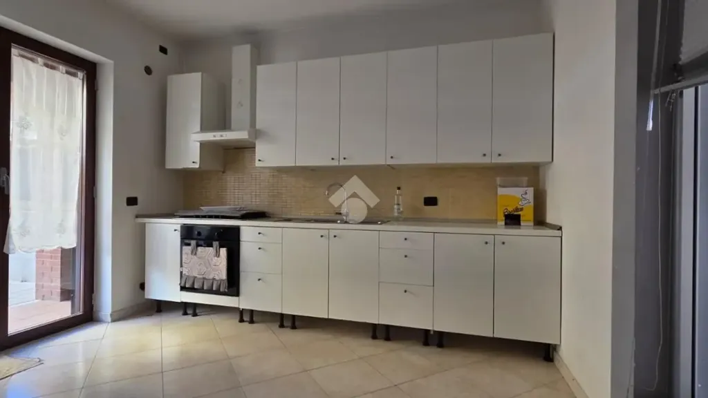 Cuisine - Villa with Terraces in Villa Di Briano