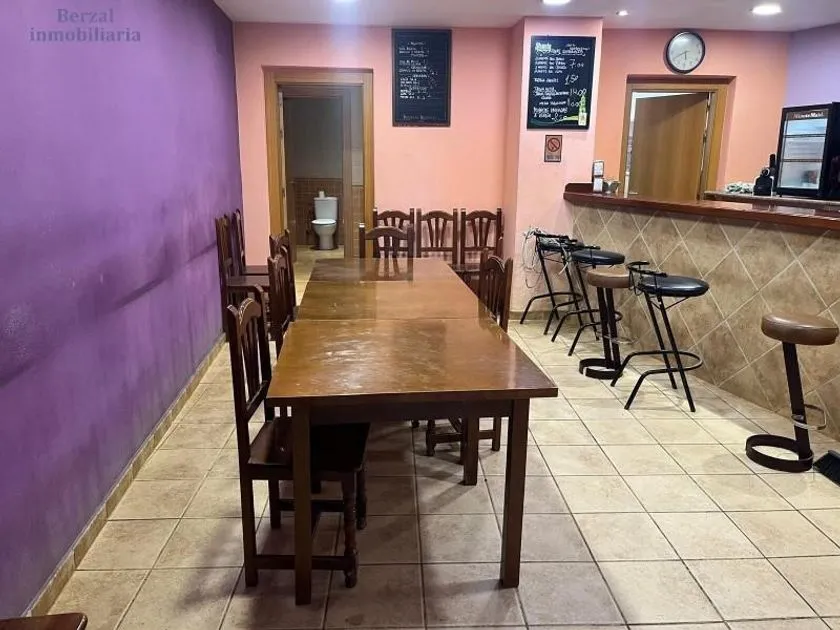 Salle à manger - Bodega with Bar and Restaurant in Baños de Ebro