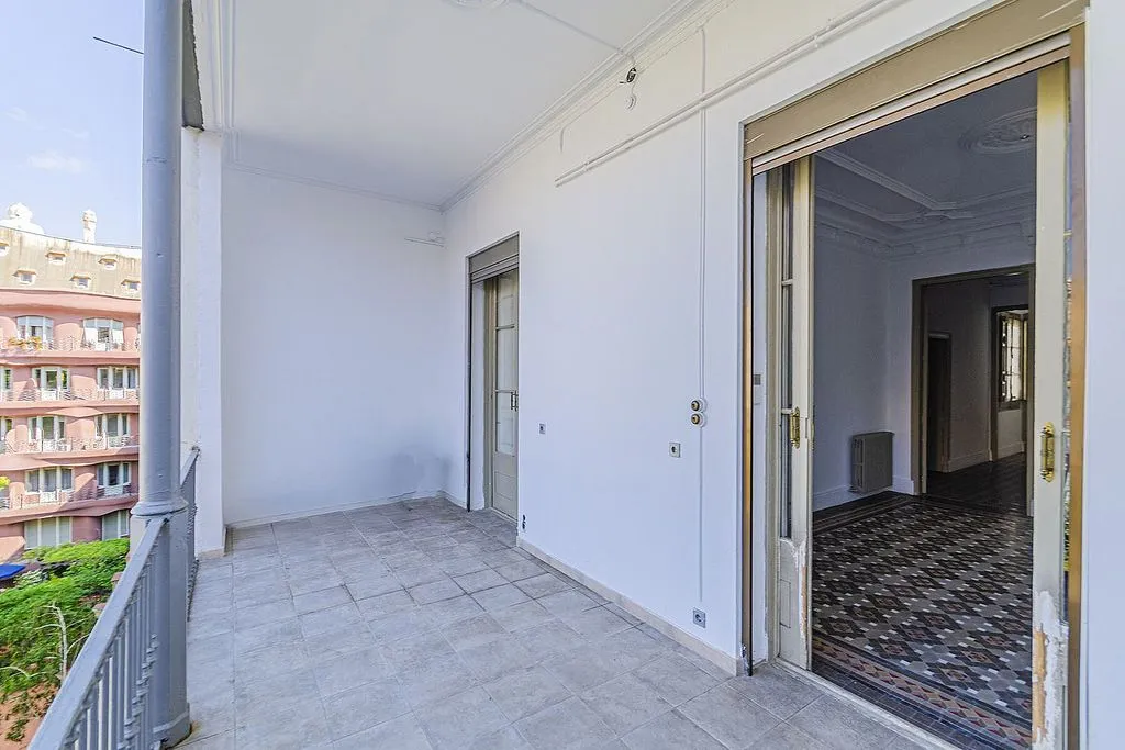 Balcone - Luxury Flat with Terrace in Eixample, Barcelona