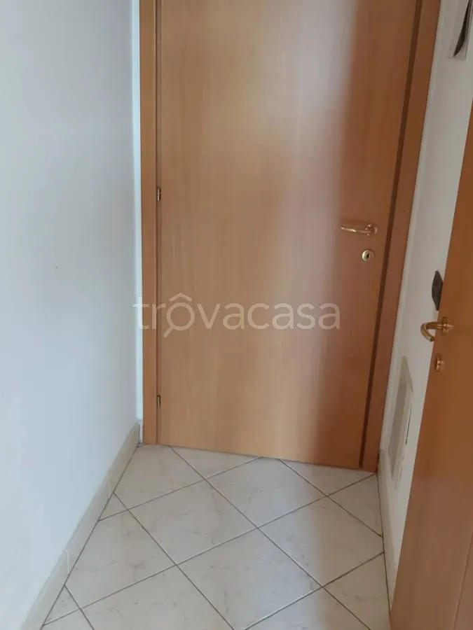 hallway_entrance