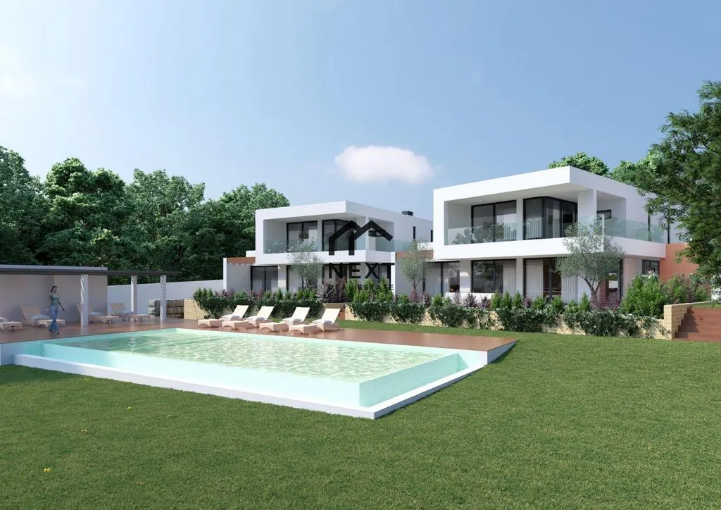 Luxury Villa with Pool in Murches, Cascais