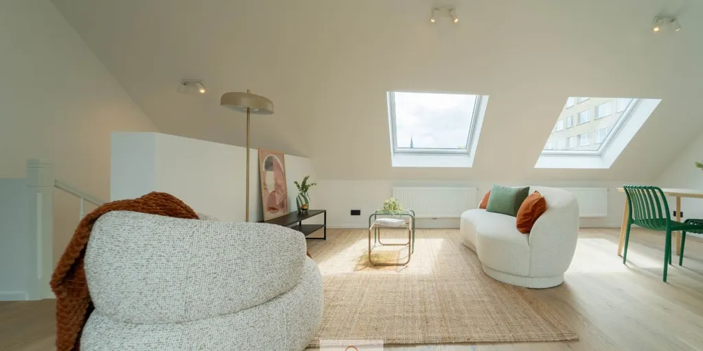 Elutuba - Duplex Apartment with River View in Gent