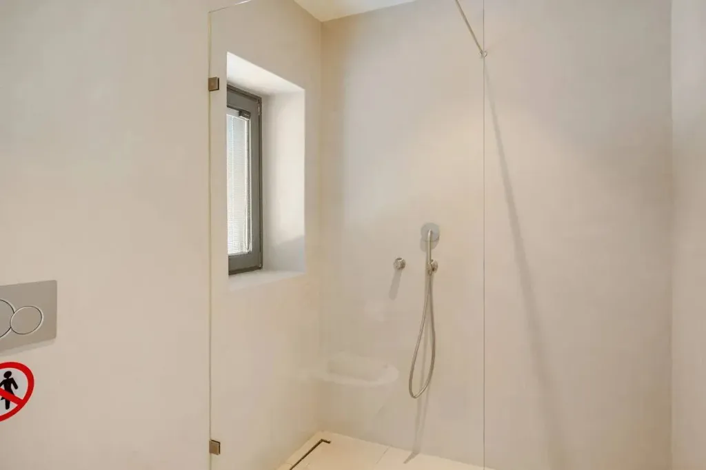 Salles de bain - Contemporary Cycladic House with Pool in Paros
