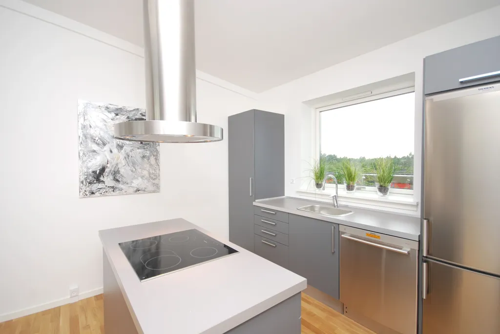 Cuisine - Central Flat with Balcony in Smørum