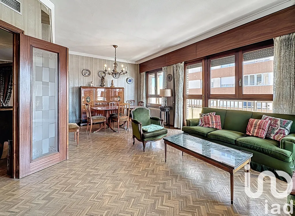 Elutuba - Spacious 5-Bedroom Flat with Terrace in Zaragoza