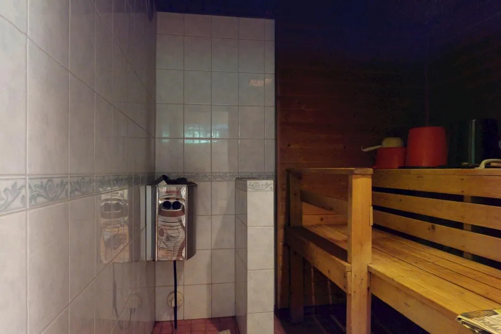 Toad - Spacious Detached House with Sauna in Somero