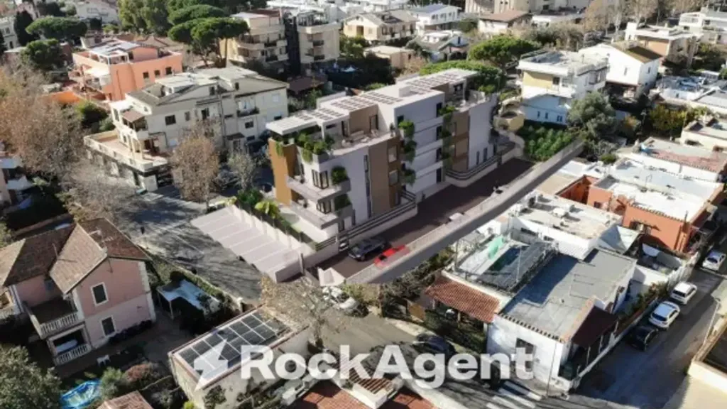 Vue aérienne - New Triplex with Garden in Santa Marinella