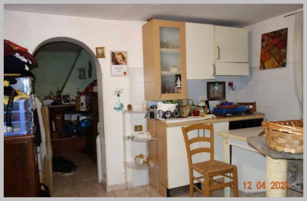 Cuisine - Auctioned Villa with Garden in Aprilia