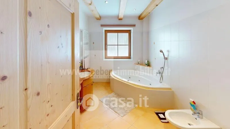 Vannitoad - Rustic Farmhouse with Forest in Sarentino