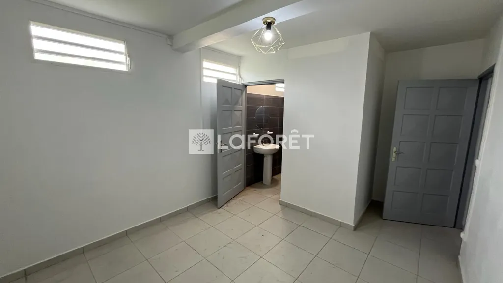 Ingresso - Modern Villa with Terrace in Lamentin