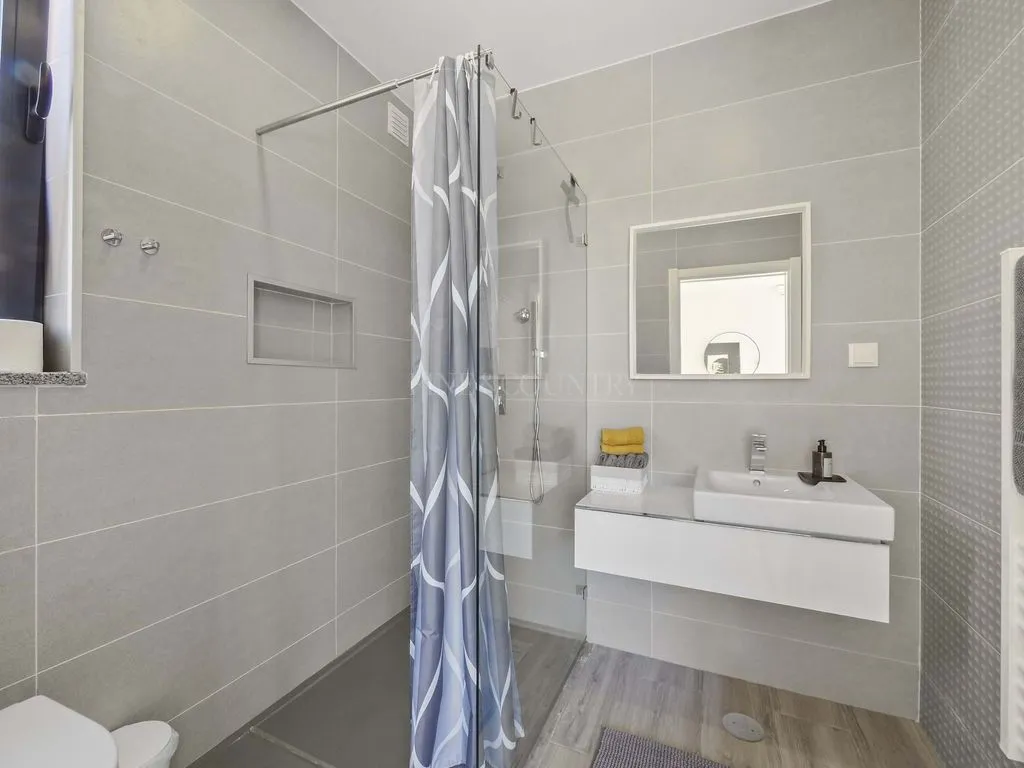 Salles de bain - Contemporary Villa with Pool in Lagoa