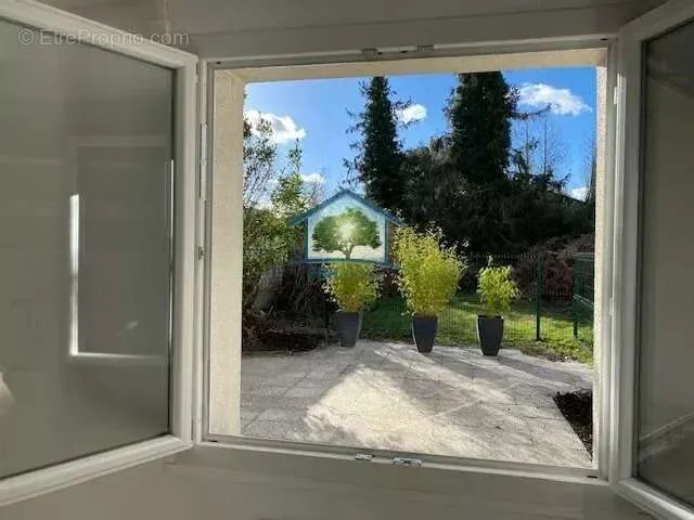 Apartment in Sotteville-Les-Rouen