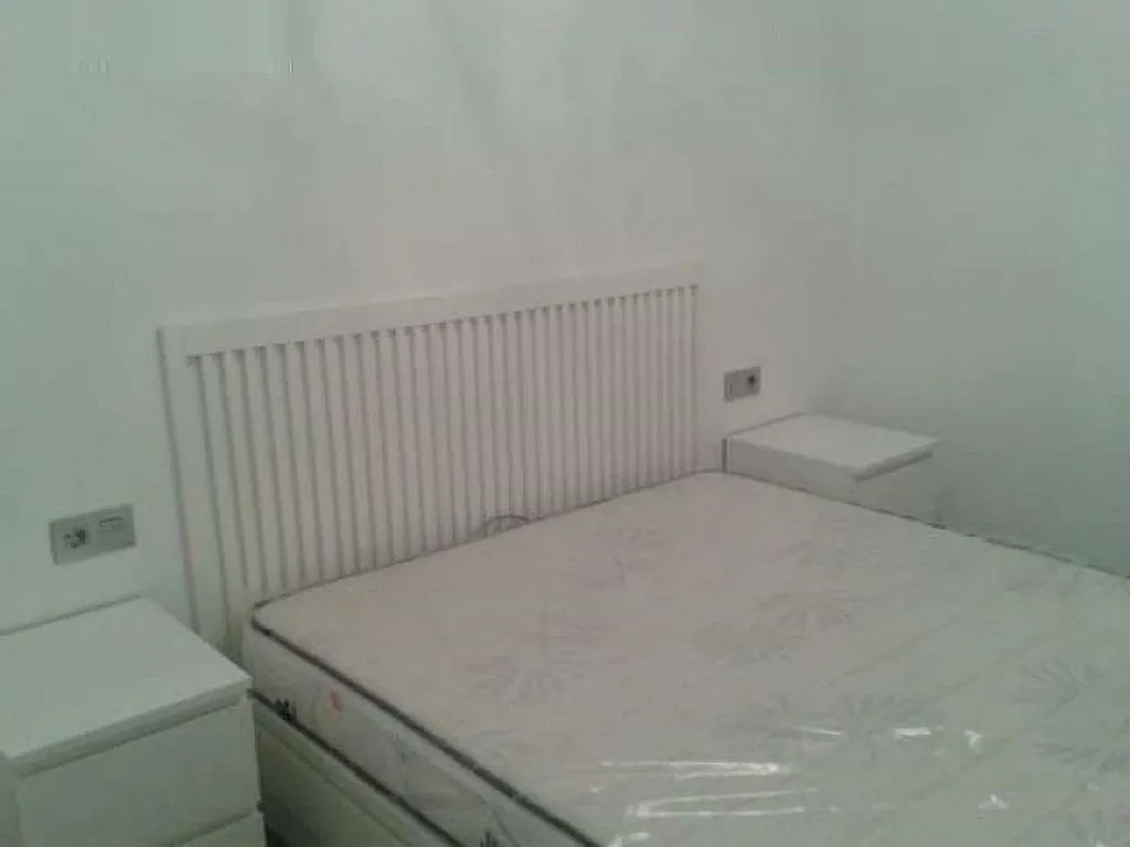 Magamistoad - Furnished Flat with Balcony in Cabañal