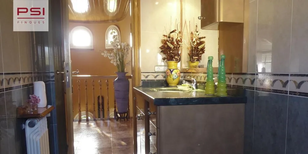 Salles de bain - Luxury House with Garden in Cardedeu