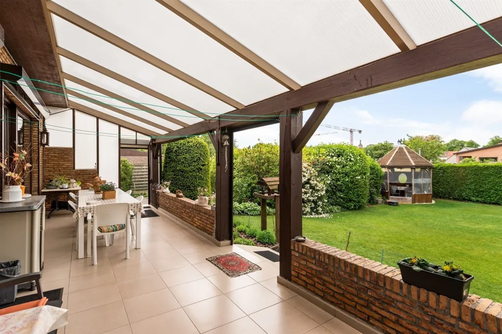 Terrasse - Maison avec Terrasse et Garage à Westerlo