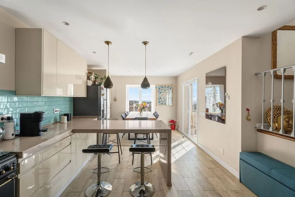 Kitchen - Luxury Townhouse with Sea View in Marbella