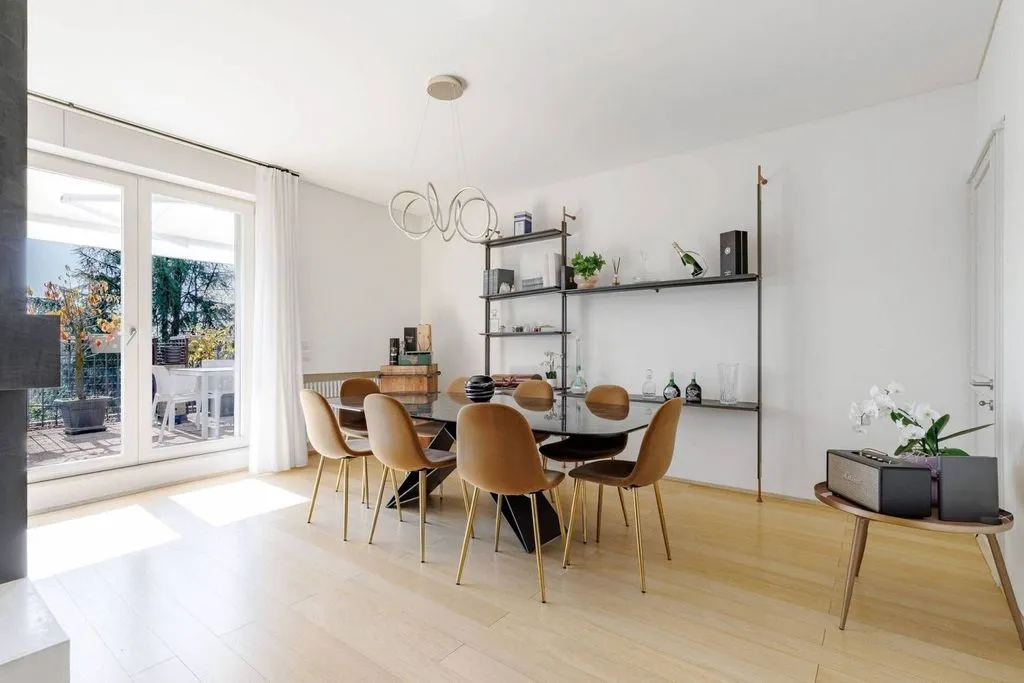Söögituba - Luxury Penthouse with River View in Treviso