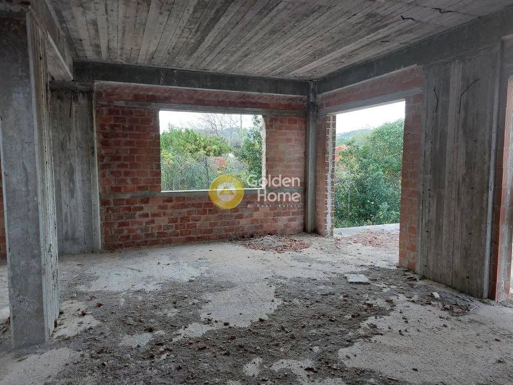 Pièces - Semi-Finished Villa with Sea View in Keratea