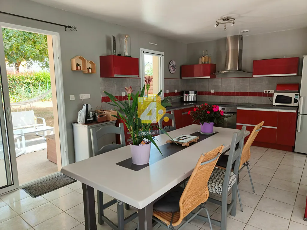 Cucina - House with Attached Apartment in Missillac
