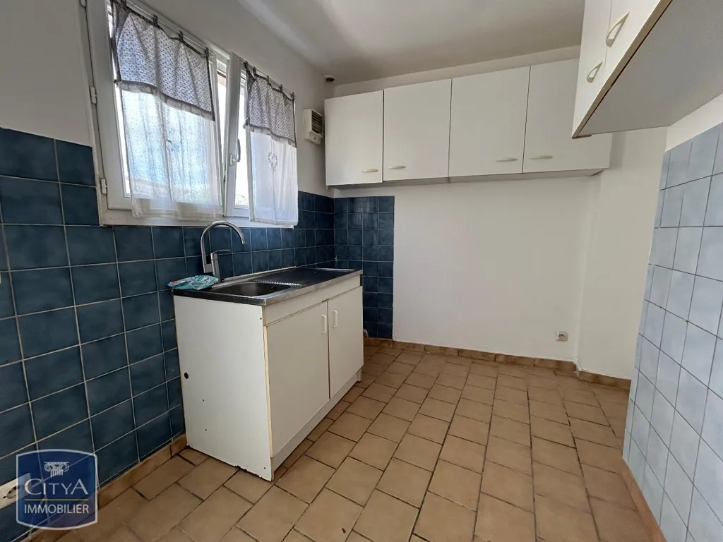 Cuisine - Appartement 2 Pièces avec Garage à Sonchamp