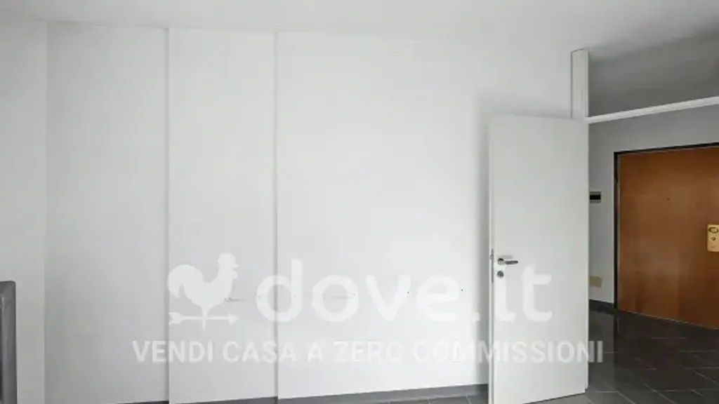 hallway_entrance