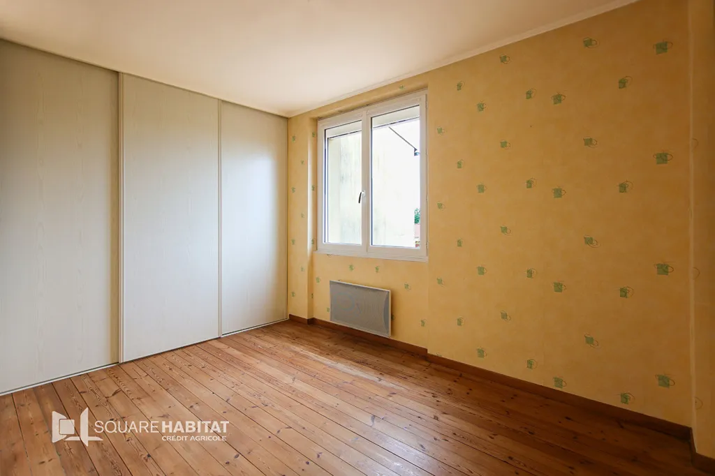 Pièces - Maison de 7 Pièces avec Garage à Bellevigny