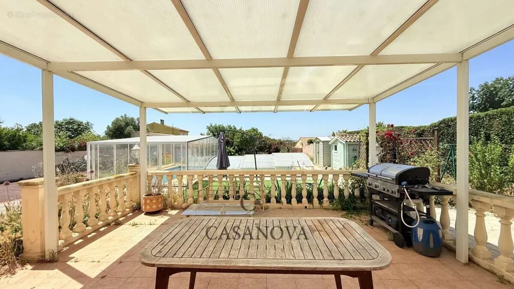 Terrass - Villa with Studio and Garden in Marseillan