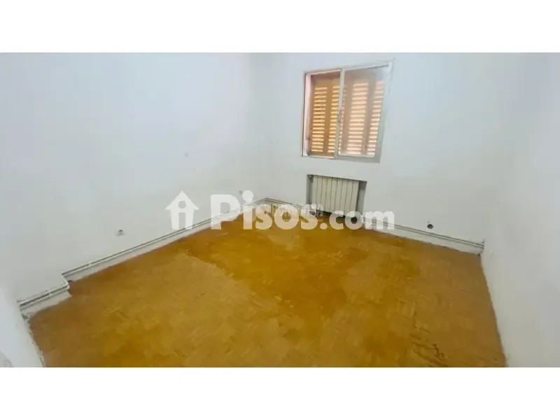 Toad - Apartment with Terrace in Aluche, Madrid