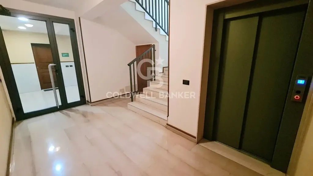 hallway_entrance