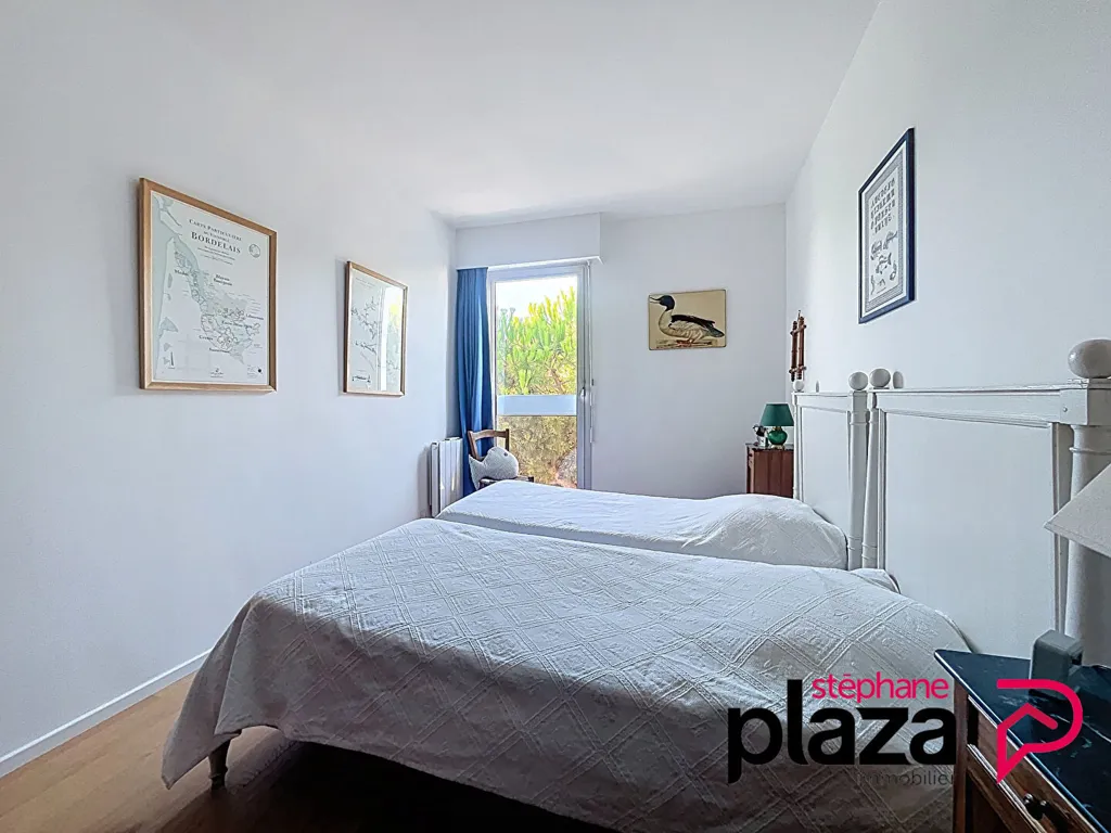 Magamistoad - 3-Piece Flat with Sea View in Royan