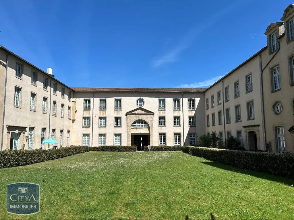 Aed - Renovated Flat with Lift in Limoges