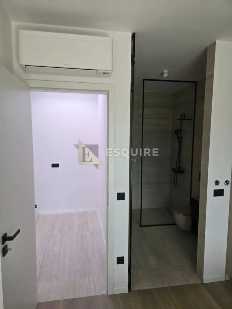 Esik - Smart Home Villa with Private Pools in Nin