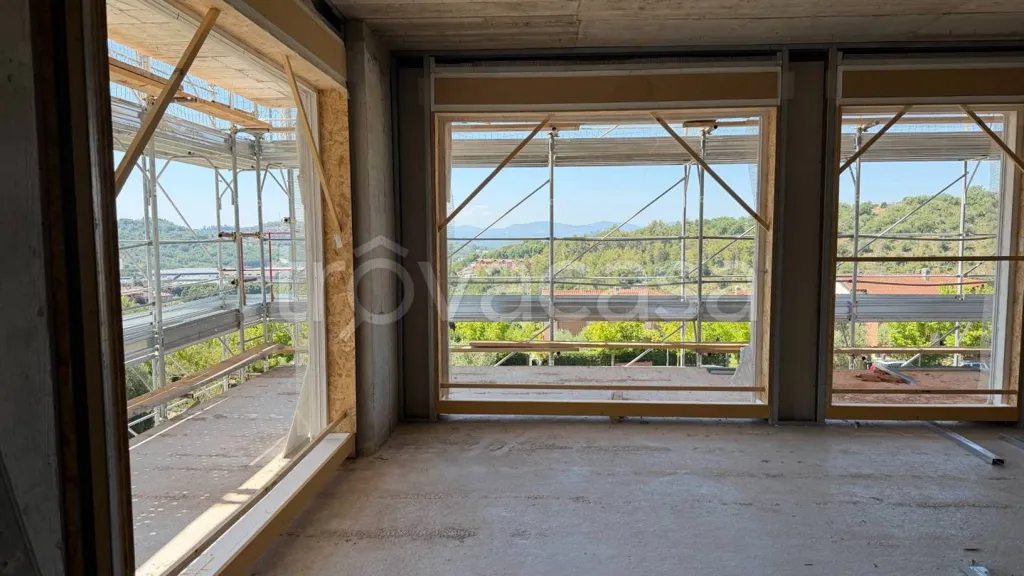 Rooms - Apartment with Large Terrace in Corciano