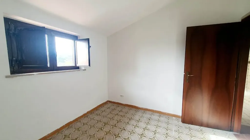 Pièces - Apartment with Panoramic Terrace in Fiano Romano