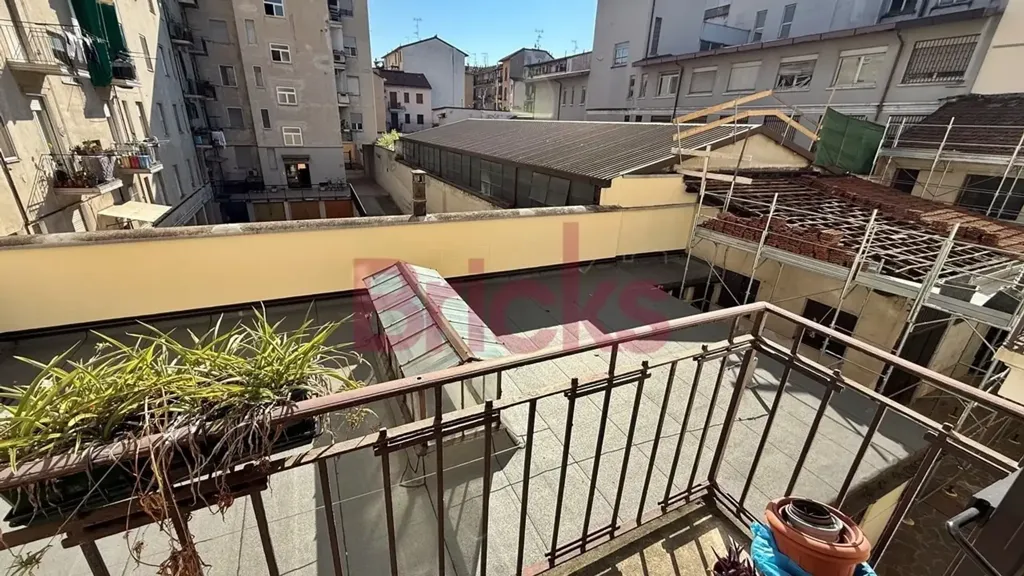 Balcon - Appartement 2 pièces à IT